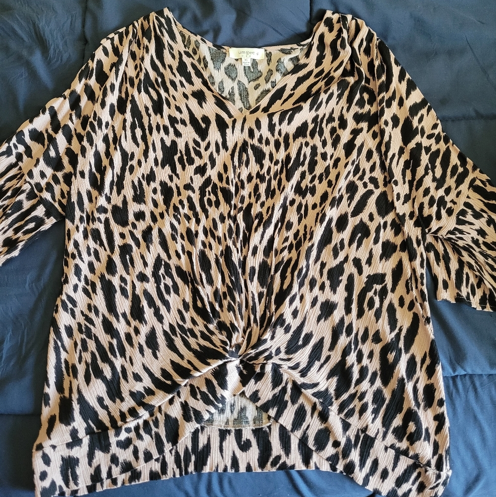 Women's leopard printed shirt